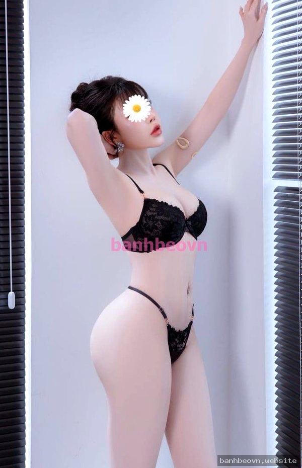 Em Nhã Uyên 2002 – 500k, 1m62, 49kg – Long Biên, Hà Nội – ảnh 3