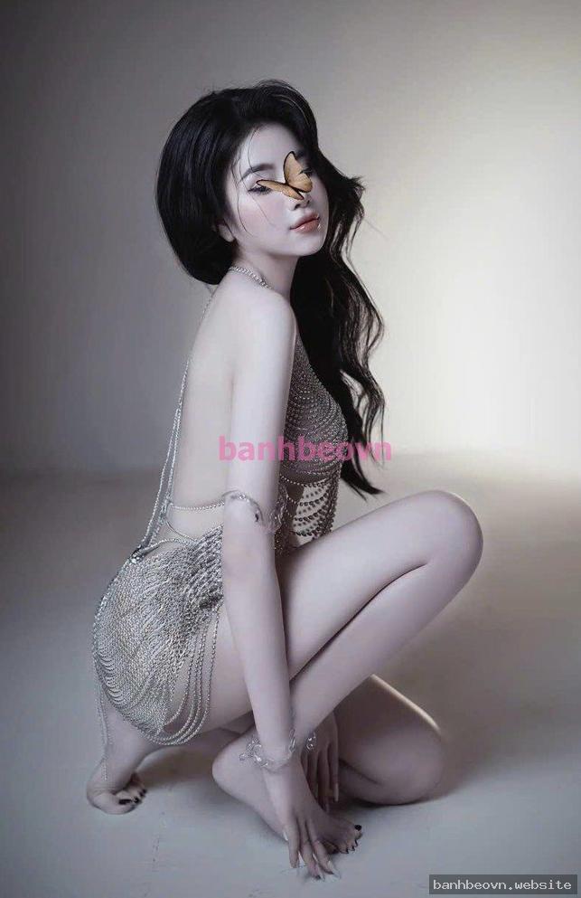 Tuệ San – gái gọi Ngũ Hành Sơn