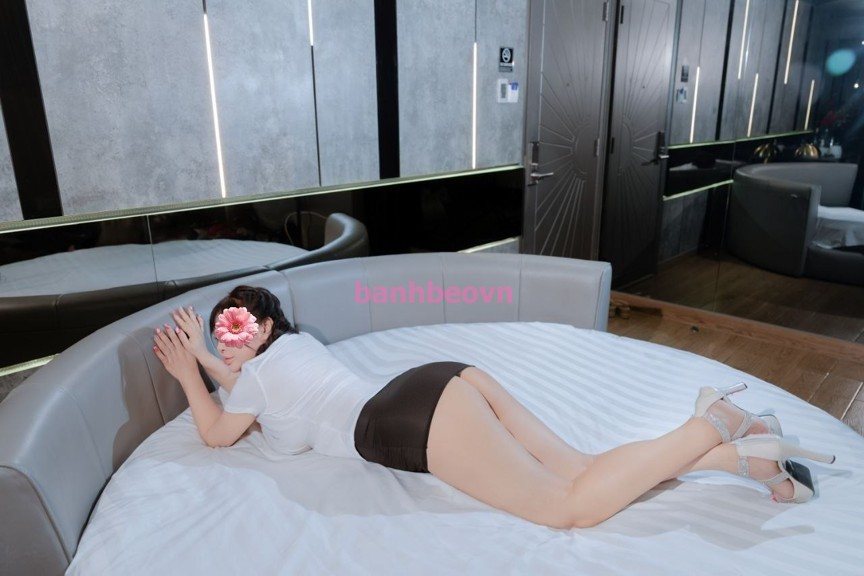 Ngọc Anh – gái gọi Quận 12